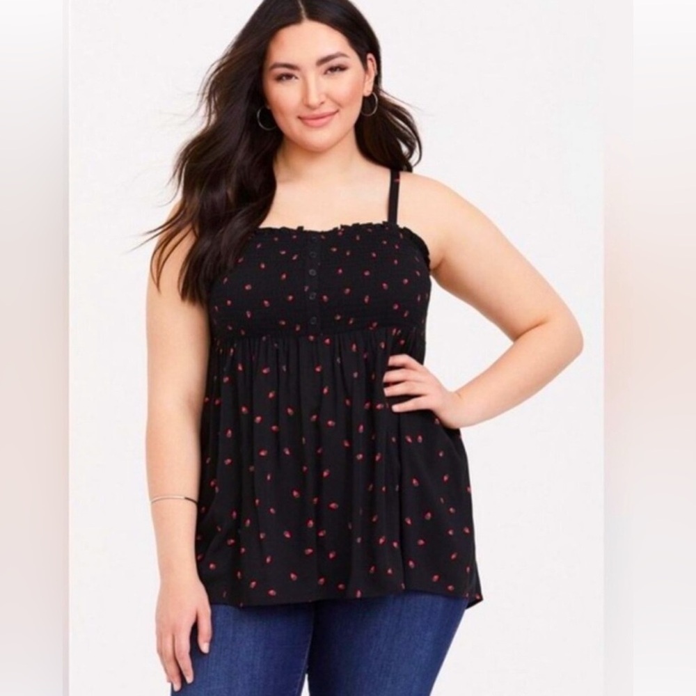 Torrid 00 Black and Red Strawberry Print Women's Top